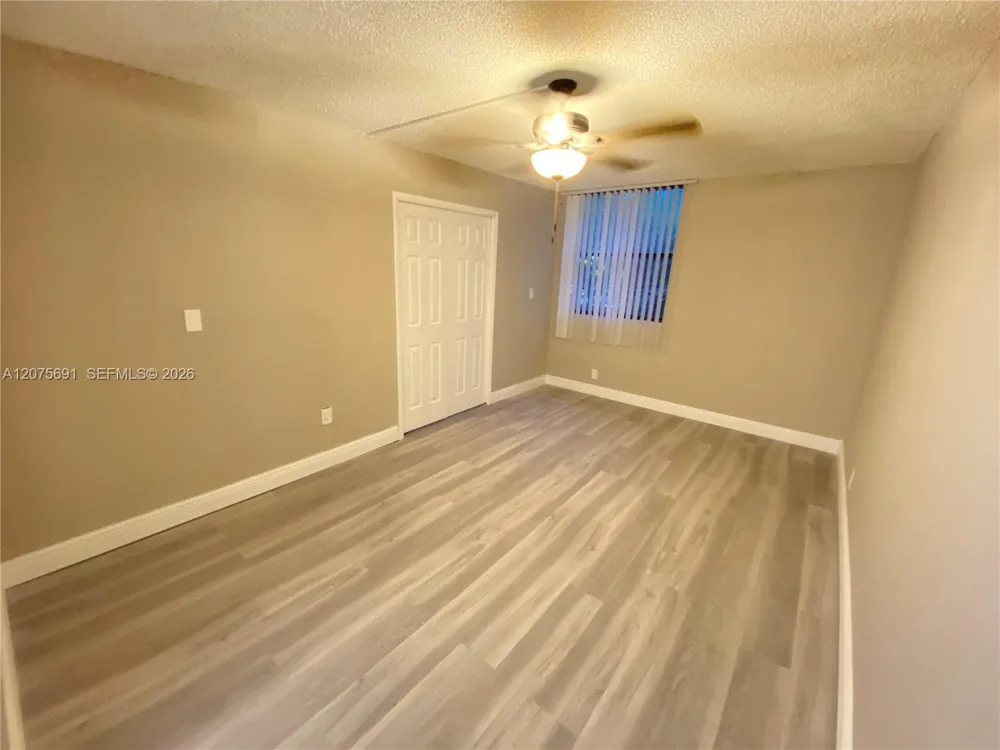 2771 Riverside Dr #214-A Coral Springs, FL 33065