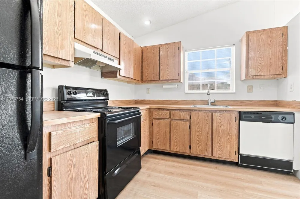 9771 W Fern Ln Miramar, FL 33025