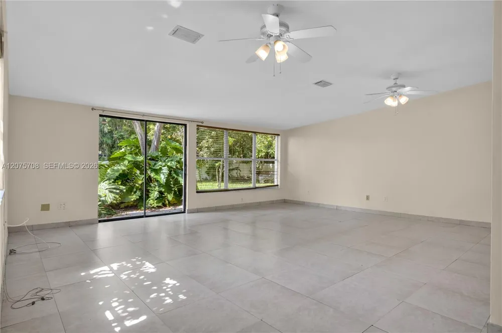 8775 SW 53rd Ct #REAR Miami, FL 33143
