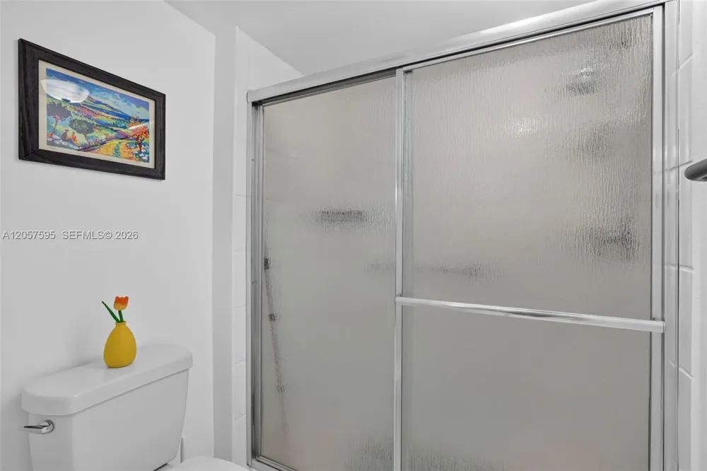 7449 Devon Dr #207 Tamarac, FL 33321