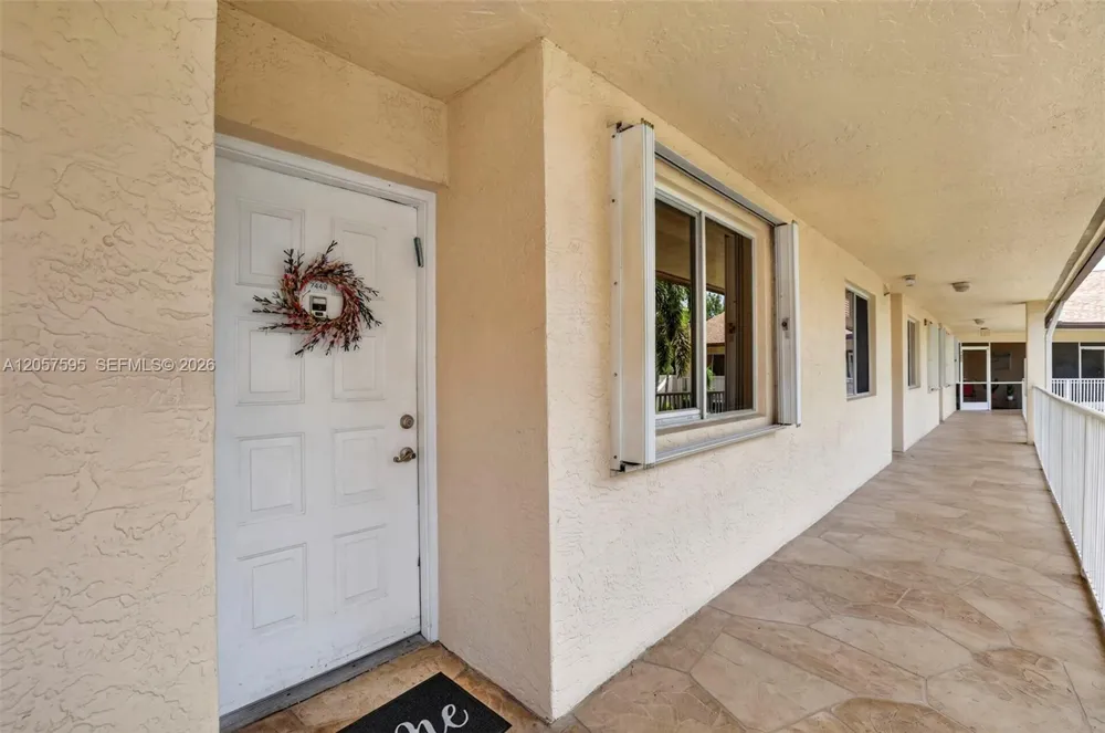 7449 Devon Dr #207 Tamarac, FL 33321