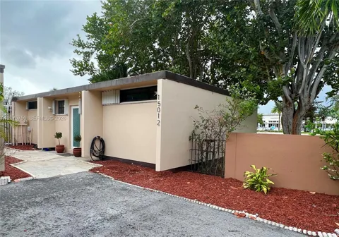 15012 Royal Palm Ave #15012