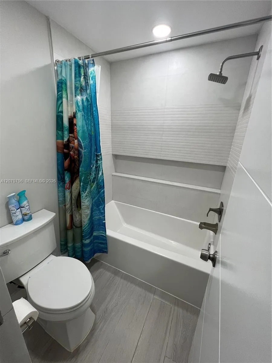 15012 Royal Palm Ave #15012 Miami Lakes, FL 33014