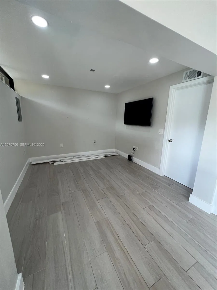 15012 Royal Palm Ave #15012 Miami Lakes, FL 33014