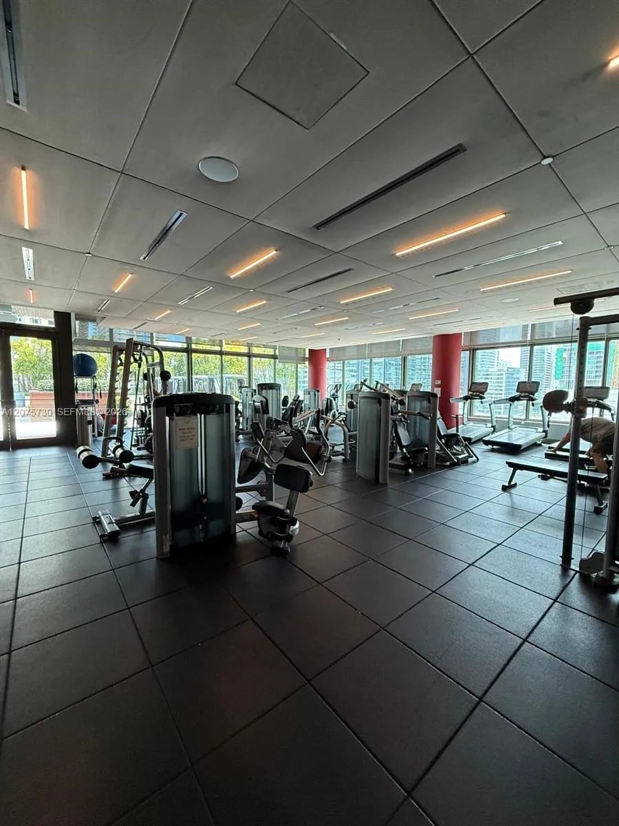 1080 Brickell Ave #913 Miami, FL 33131