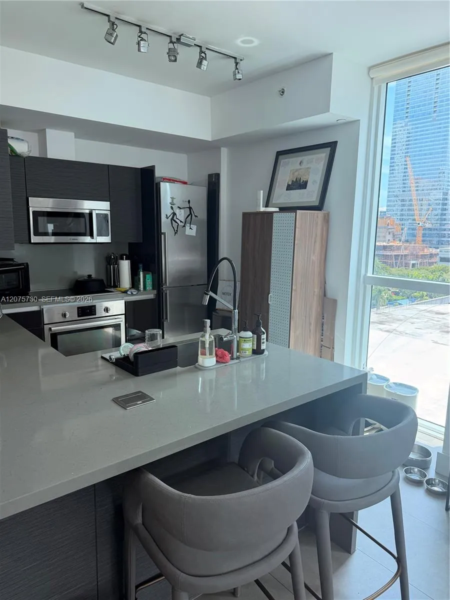 1080 Brickell Ave #913 Miami, FL 33131