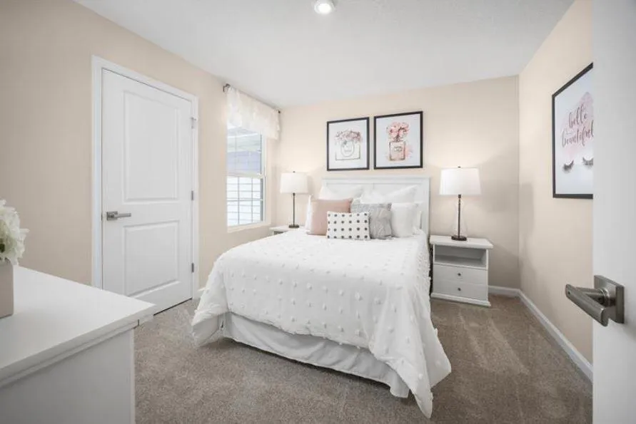 89 Savannah Lakes Boulevard Fort Pierce, FL 34982