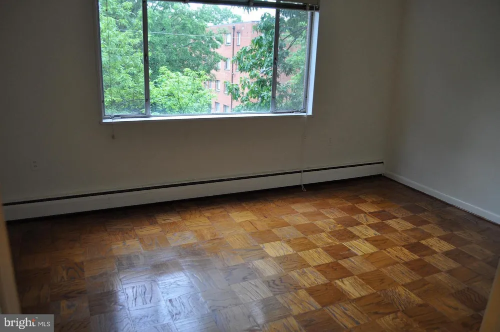 1601 19TH STREET #301 Arlington, VA 22209