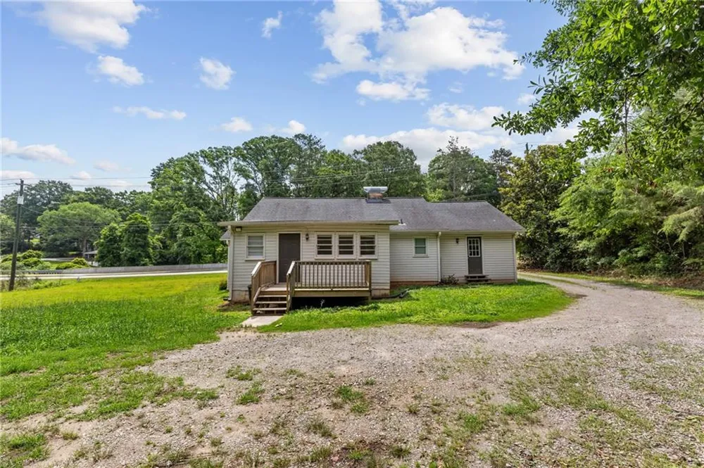 641 Highway 23 NW Suwanee, GA 30024