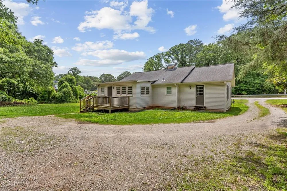 641 Highway 23 NW Suwanee, GA 30024