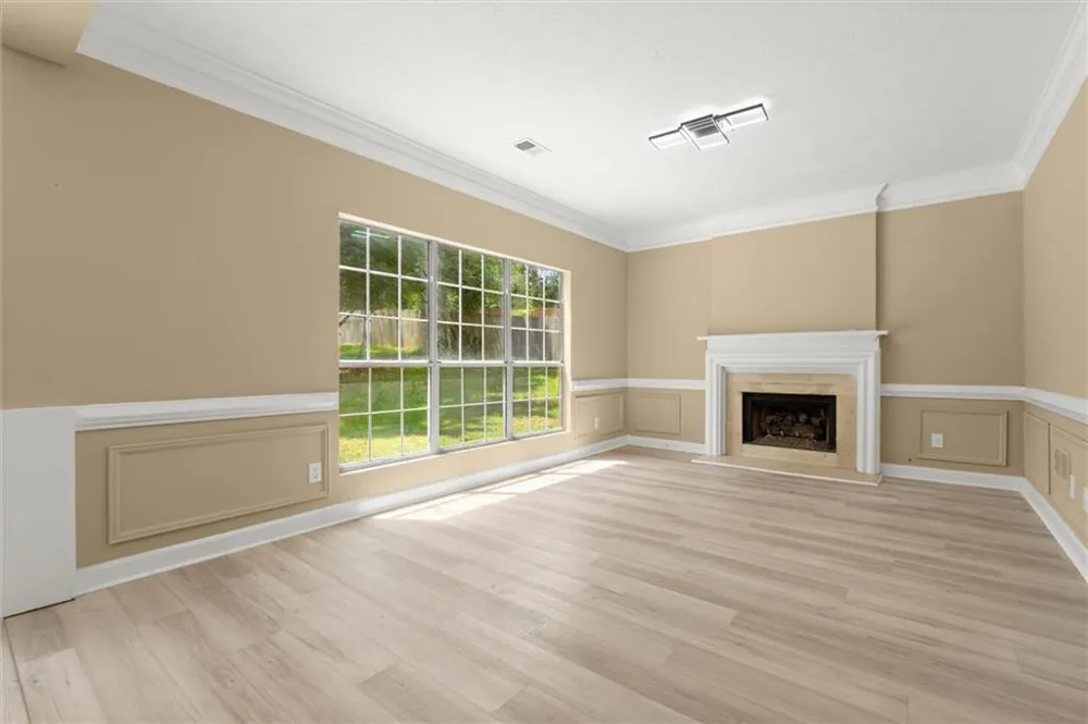 2010 Buckley Trail Snellville, GA 30078