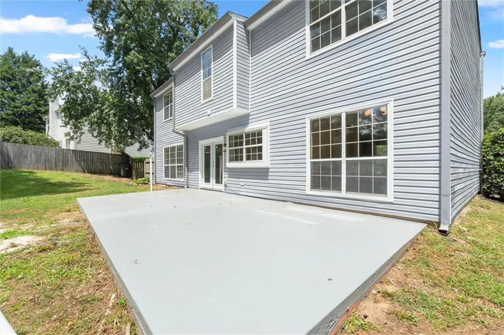 2010 Buckley Trail Snellville, GA 30078