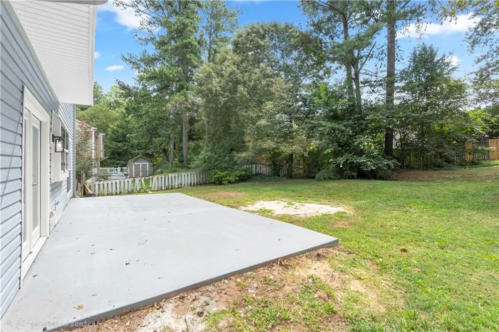 2010 Buckley Trail Snellville, GA 30078