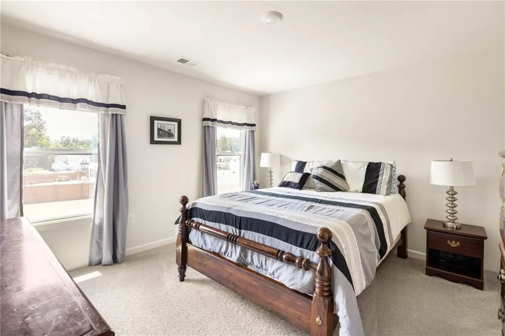 21 Timber Trace Newnan, GA 30263