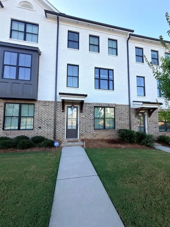 605 Millcroft Boulevard Buford, GA 30518