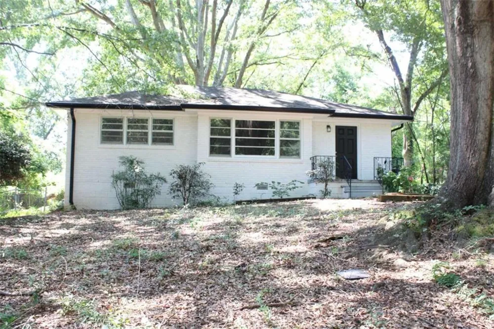 5565 cypress Drive Forest Park, GA 30297