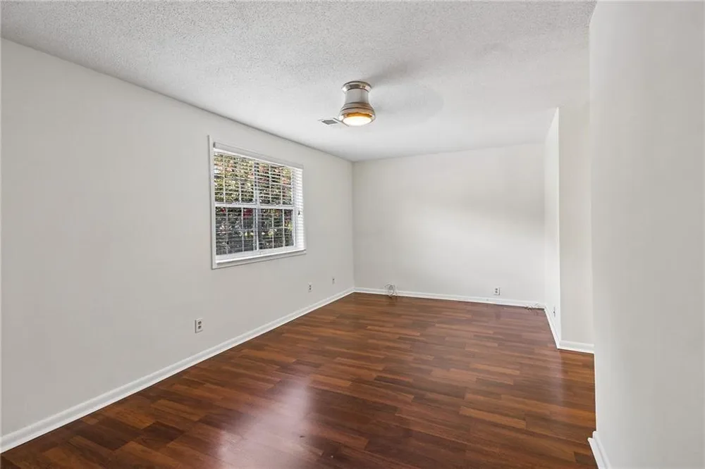 6900 Roswell Road #B5 Sandy Springs, GA 30328