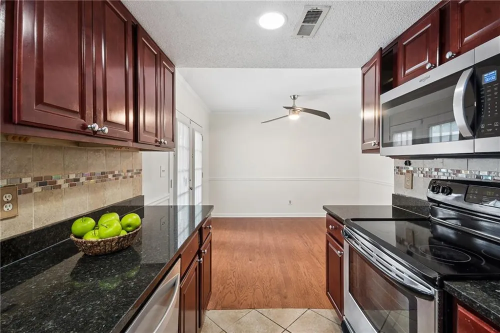 6900 Roswell Road #B5 Sandy Springs, GA 30328