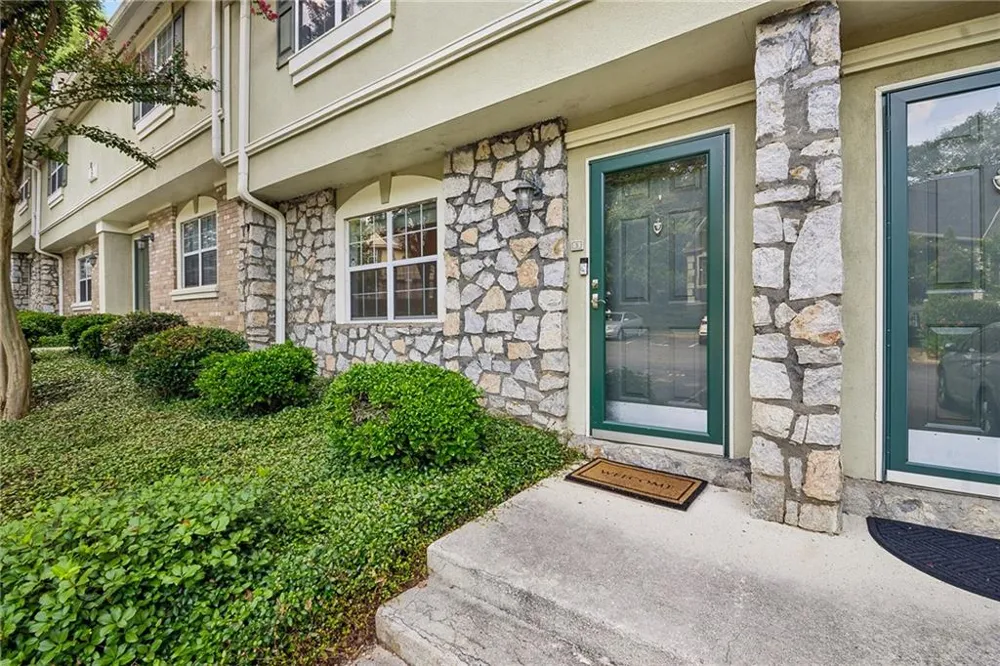 6900 Roswell Road #B5 Sandy Springs, GA 30328