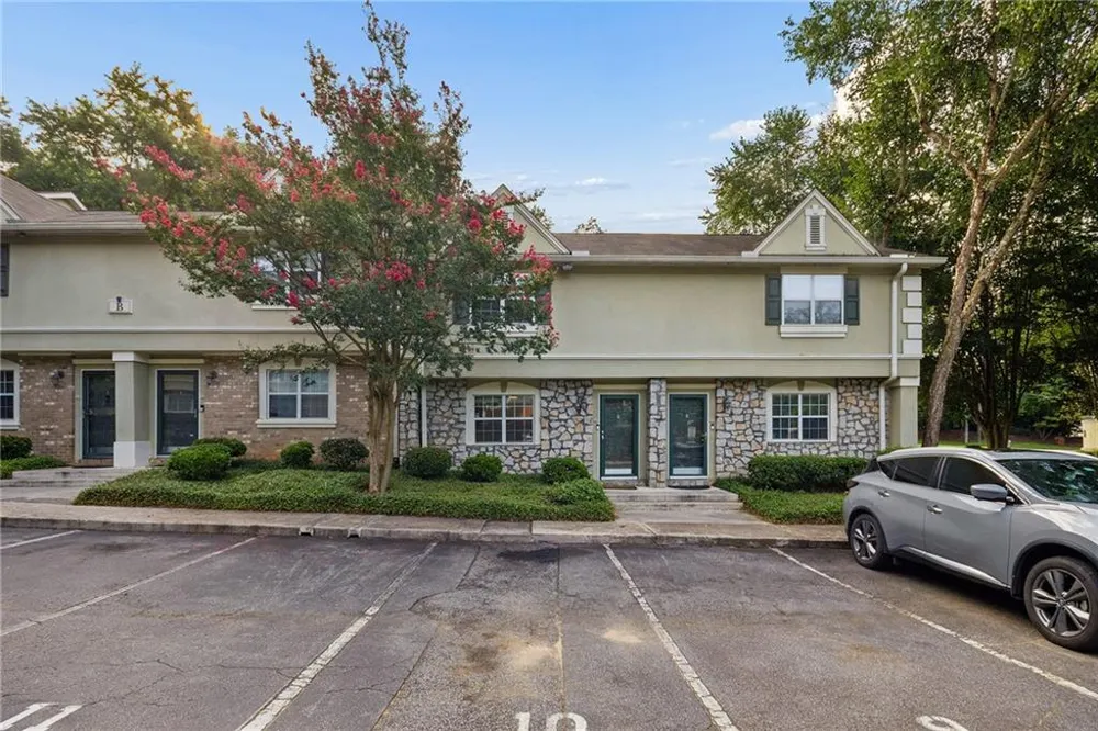 6900 Roswell Road #B5 Sandy Springs, GA 30328