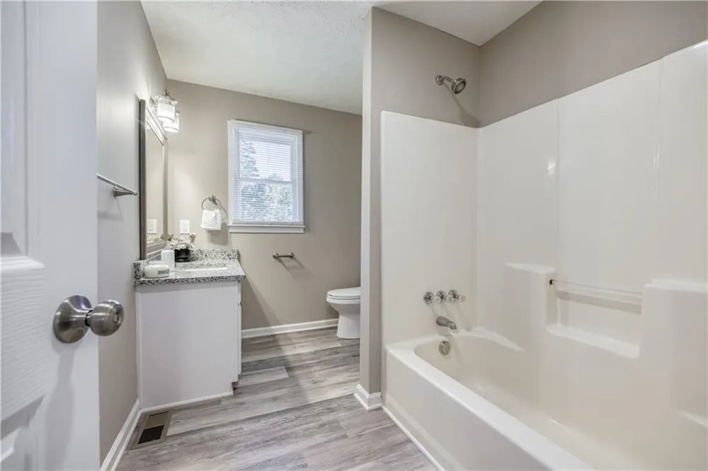 130 Glory Lane Mount Airy, GA 30563