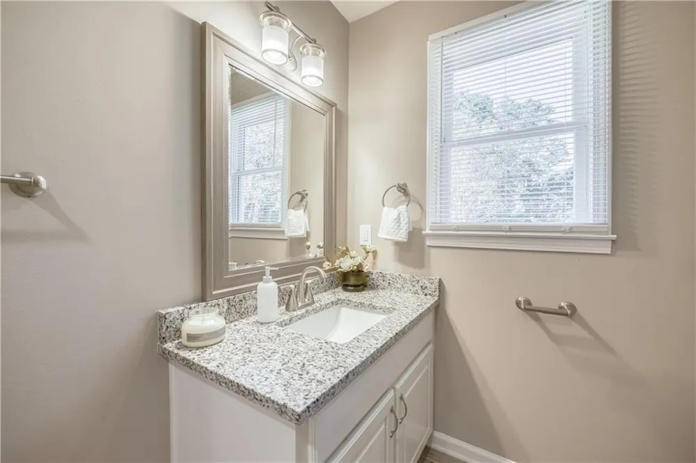130 Glory Lane Mount Airy, GA 30563