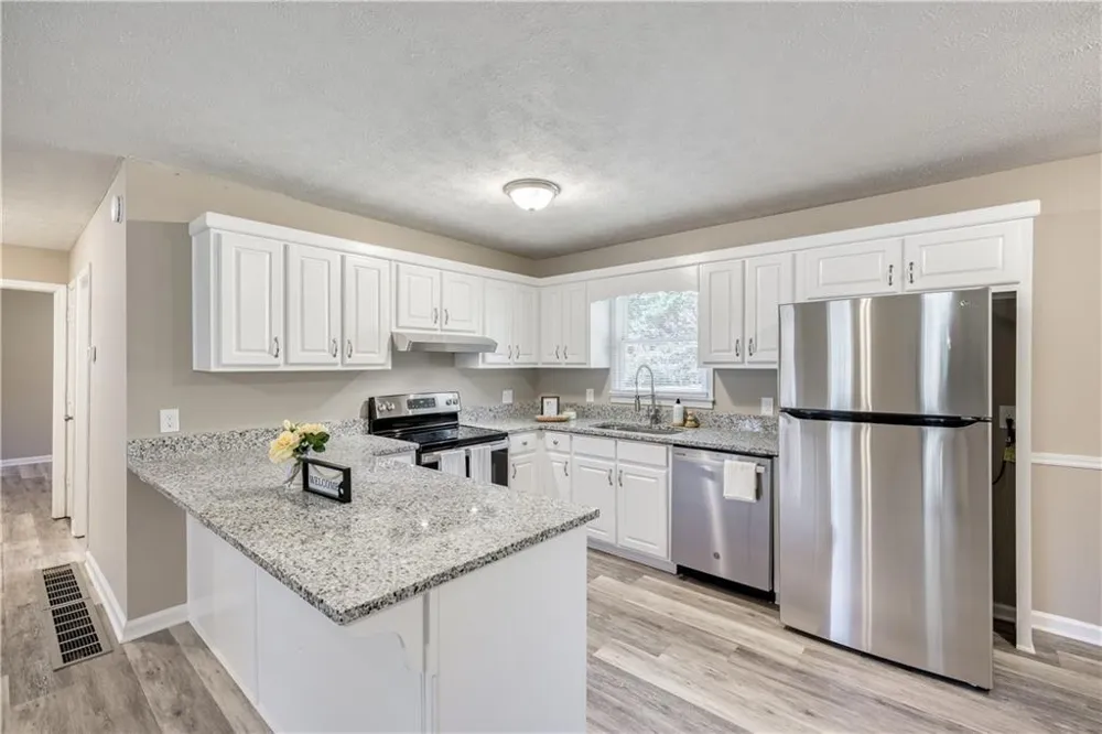 130 Glory Lane Mount Airy, GA 30563
