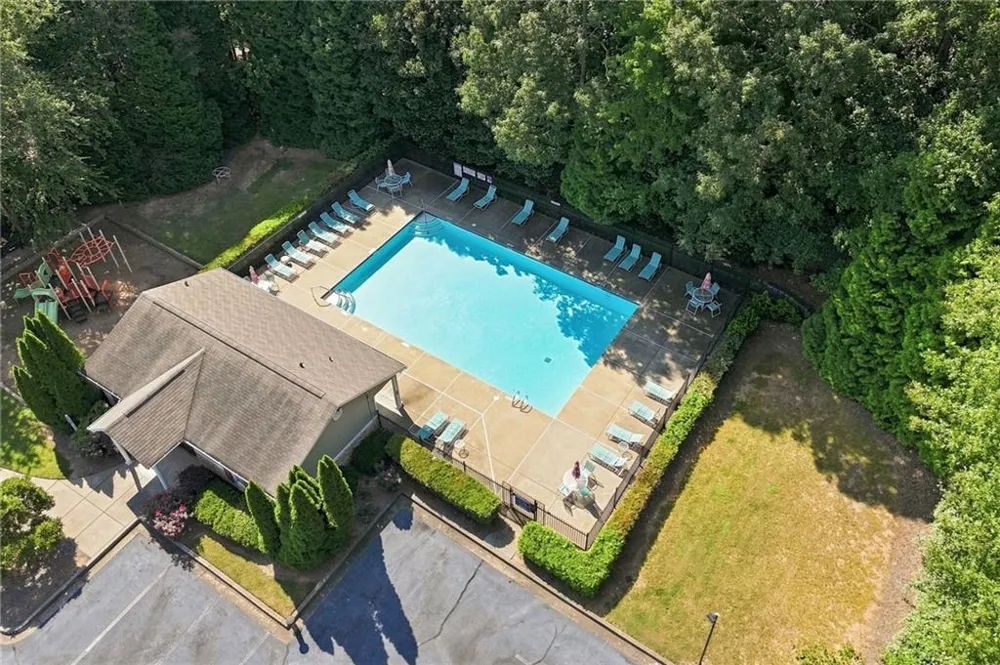 251 Derby Court Acworth, GA 30102