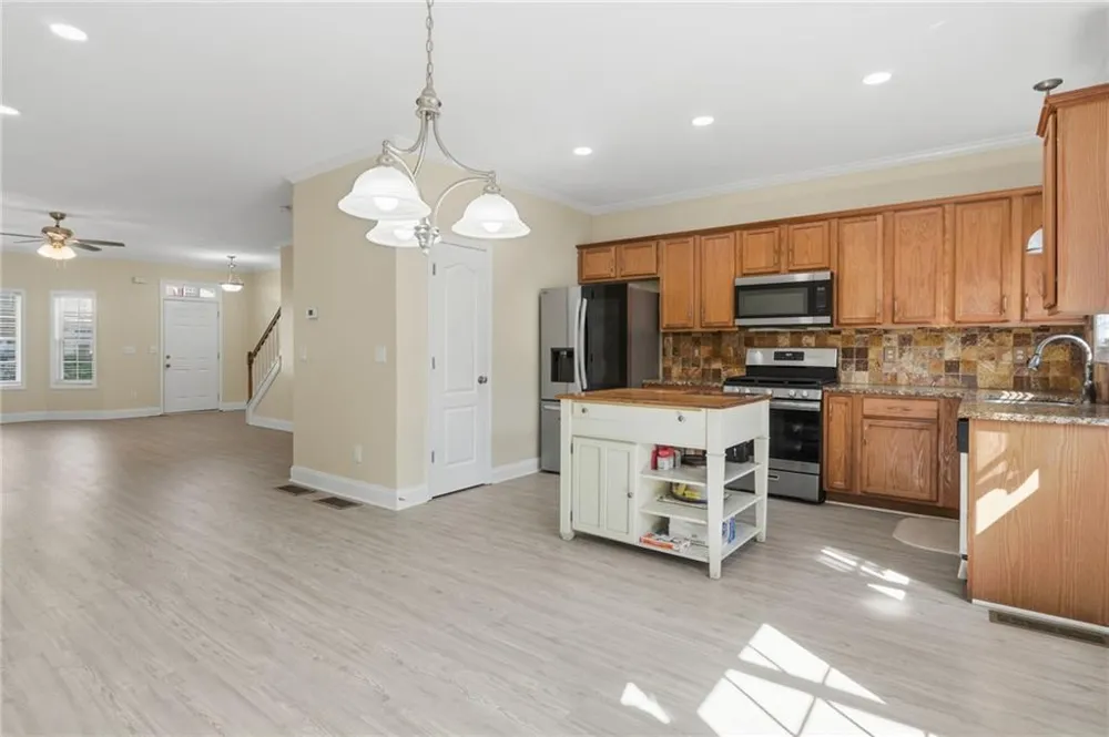 251 Derby Court Acworth, GA 30102