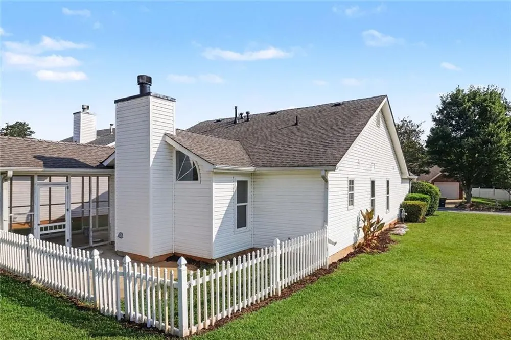 37 Greentree Drive Newnan, GA 30265