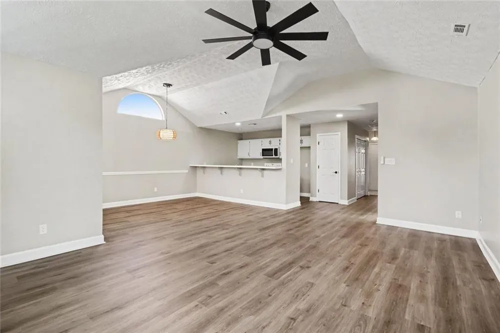 37 Greentree Drive Newnan, GA 30265