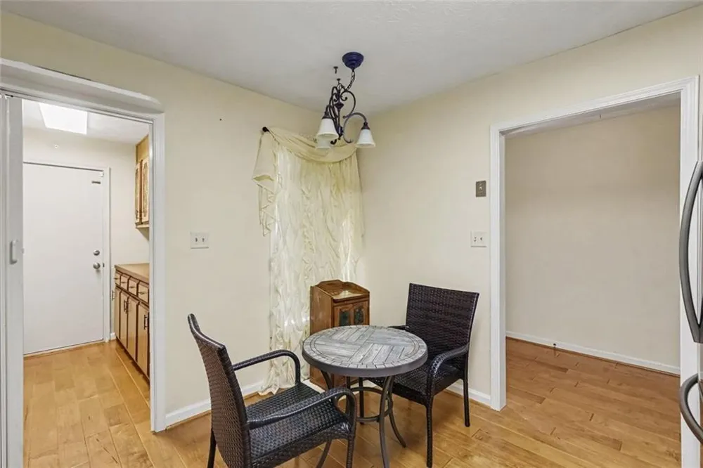 7107 Forest Lane Union City, GA 30291