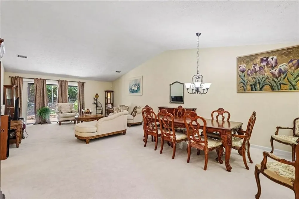 7107 Forest Lane Union City, GA 30291