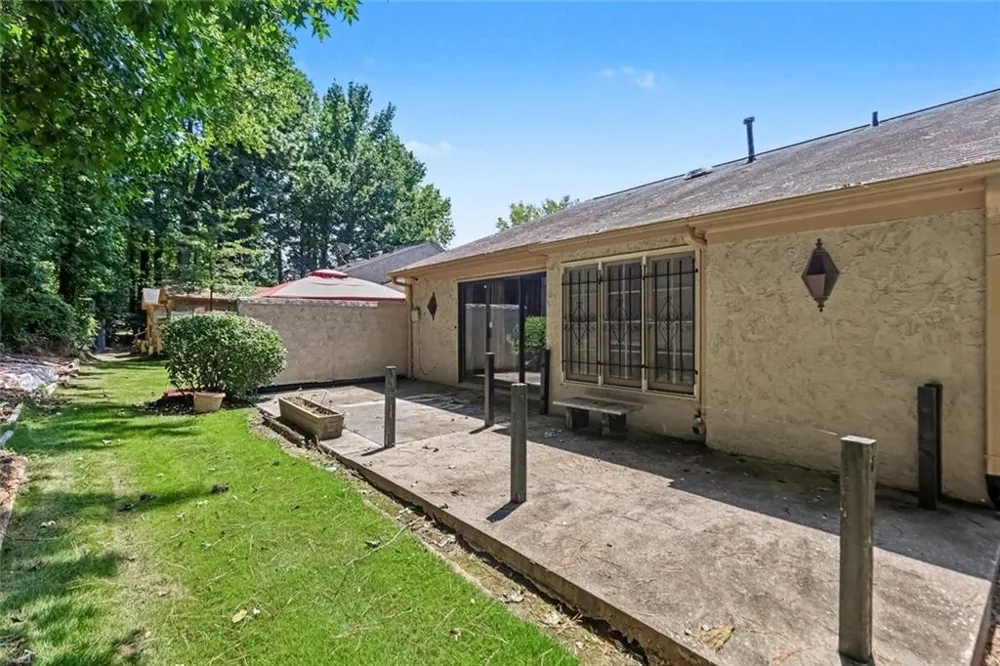 7107 Forest Lane Union City, GA 30291