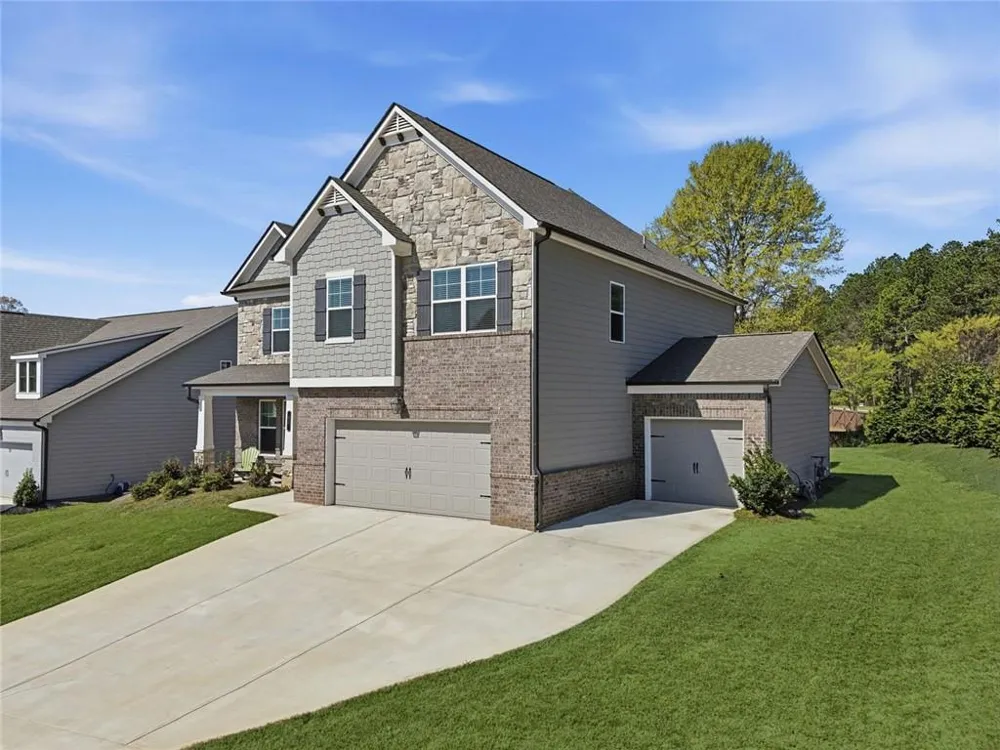 22 Winding Rose Drive Hoschton, GA 30548