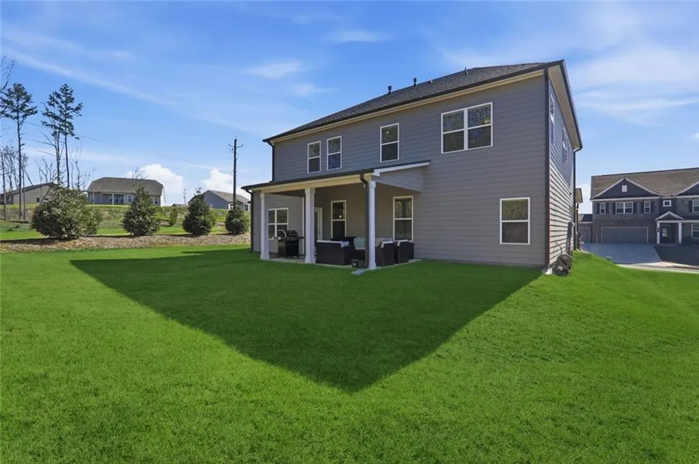 22 Winding Rose Drive Hoschton, GA 30548