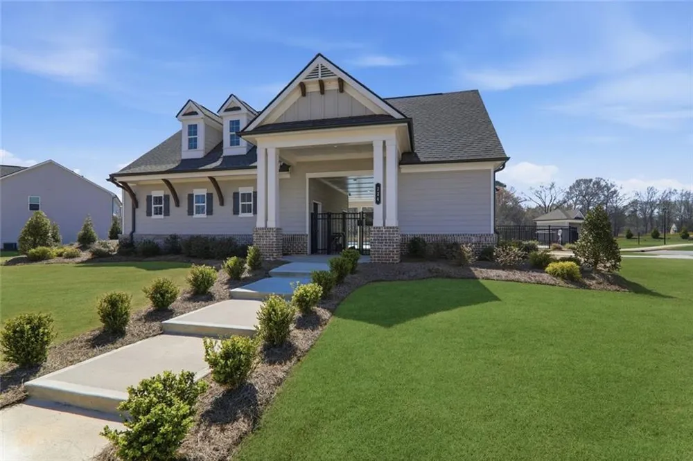 22 Winding Rose Drive Hoschton, GA 30548