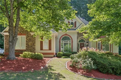 1611 Flowering Dogwood Drive