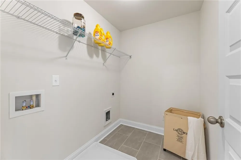 5948 Spring Way Stonecrest, GA 30038