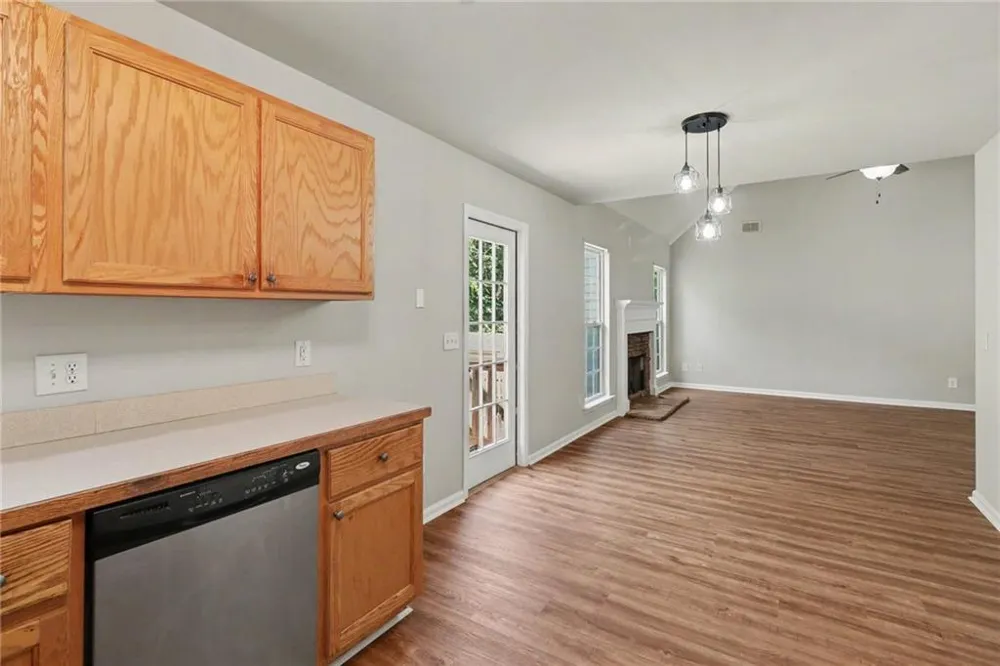 20 Hopkins Breeze Adairsville, GA 30103