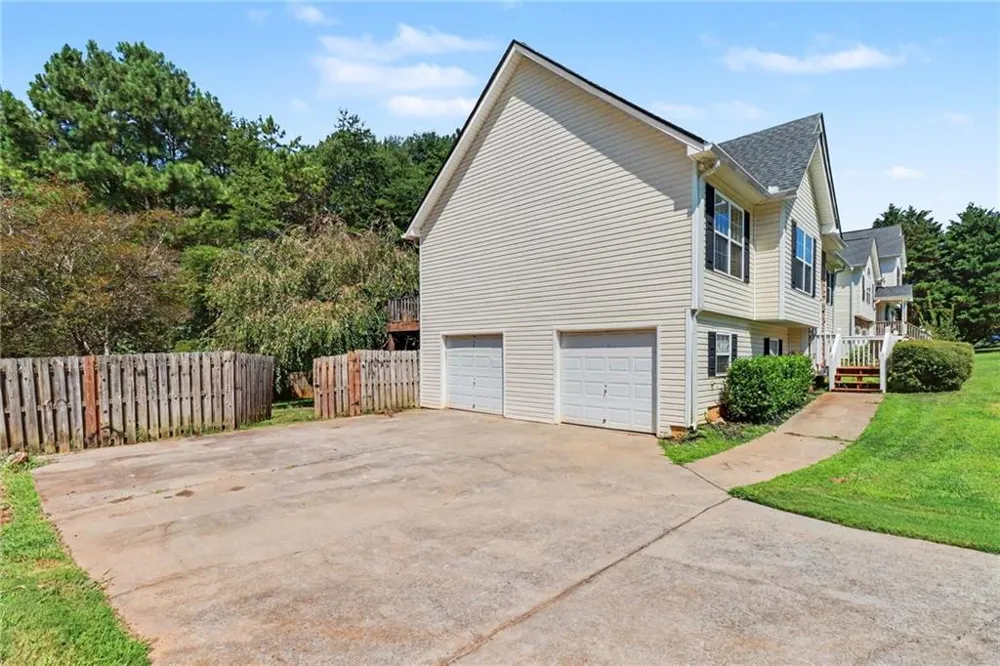 20 Hopkins Breeze Adairsville, GA 30103