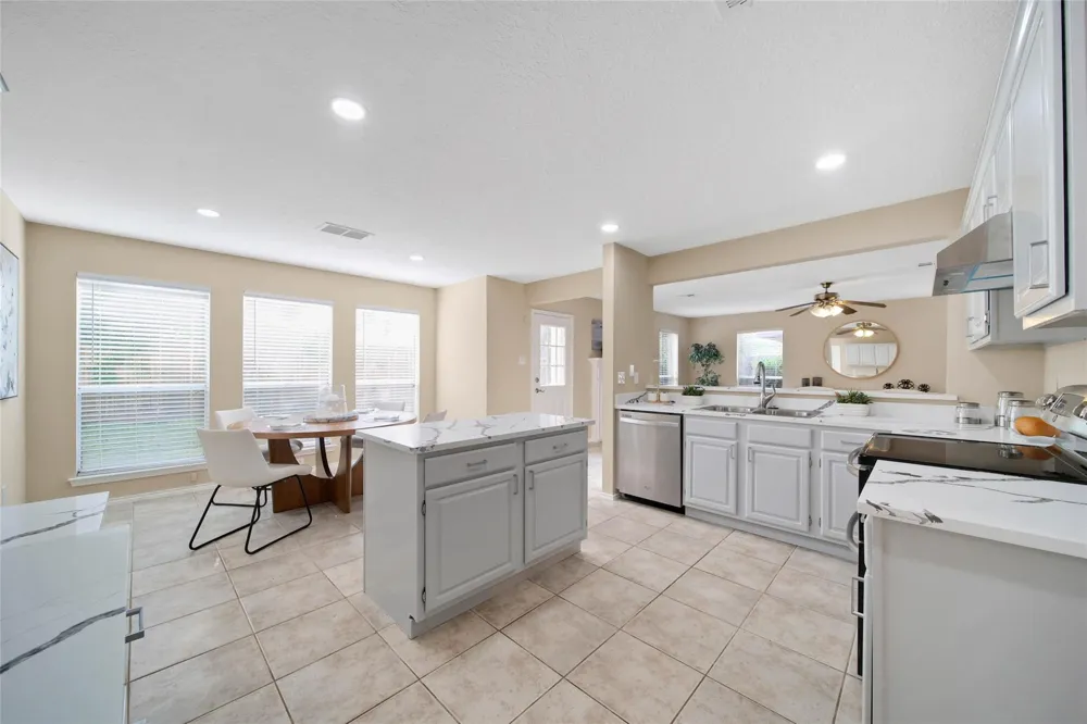 1230 Birchstone Drive Missouri City, TX 77459