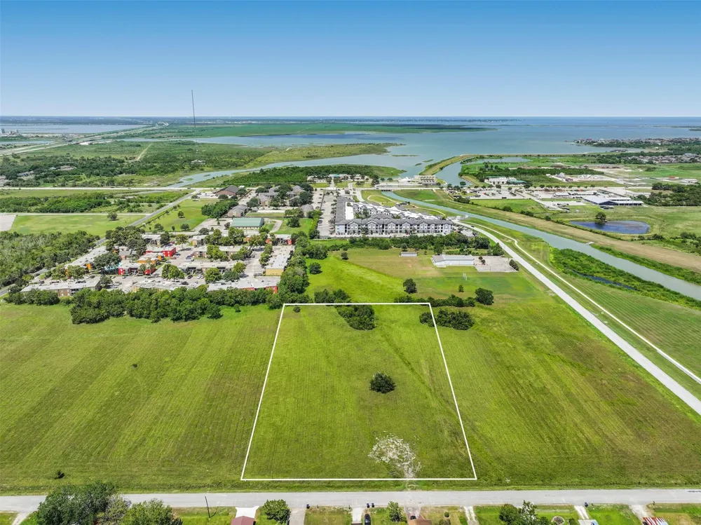 Cherry Avenue Texas City, TX 77591