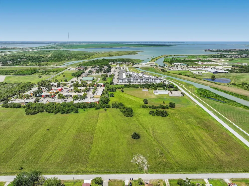 Cherry Avenue Texas City, TX 77591