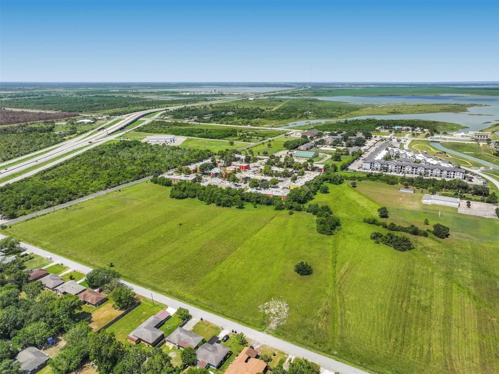 Cherry Avenue Texas City, TX 77591