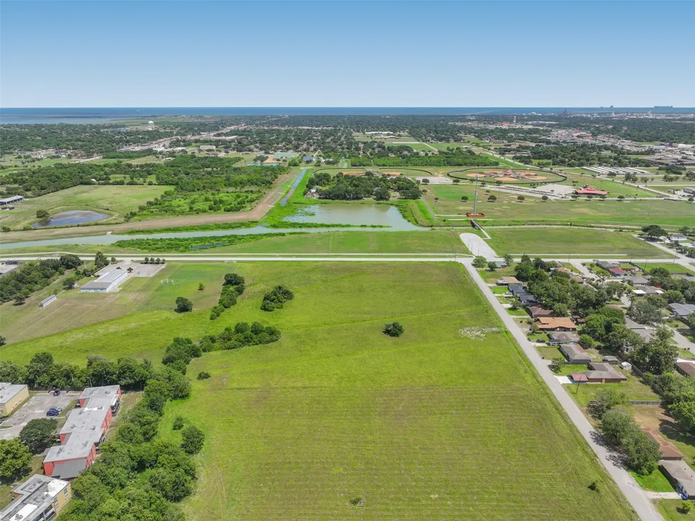 Cherry Avenue Texas City, TX 77591