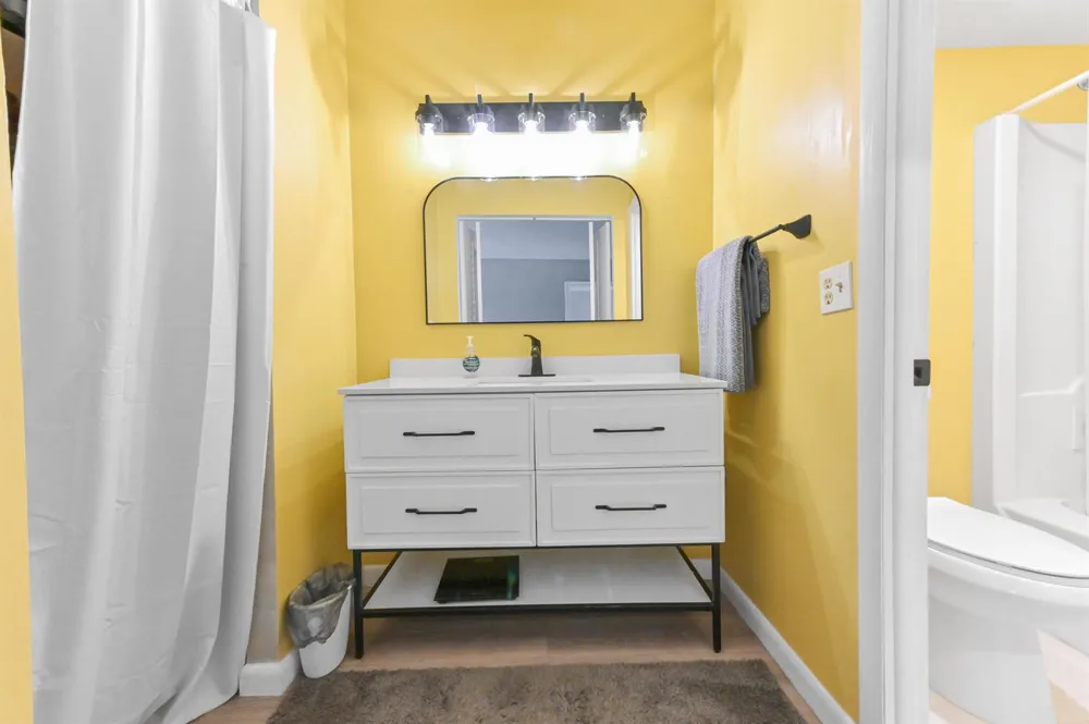 198 Lake Frances Drive #198 West Palm Beach, FL 33411