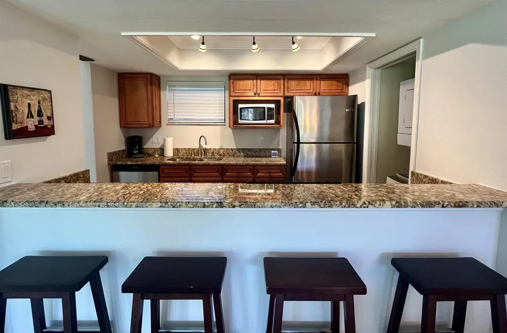 11863 Wimbledon Circle #401 Wellington, FL 33414