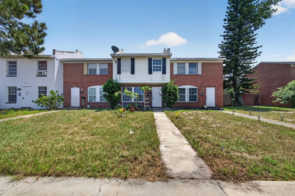 1028 36TH STREET West Palm Beach, FL 33407