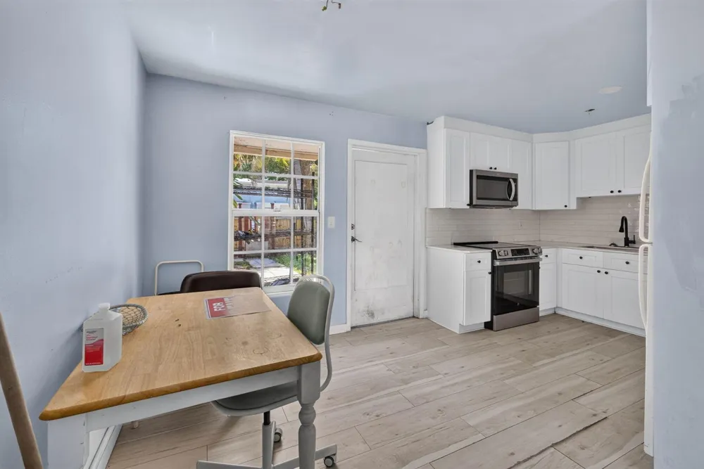 1028 36TH STREET West Palm Beach, FL 33407